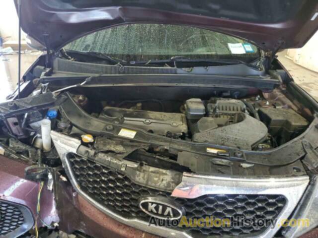 KIA SORENTO EX, 5XYKUCA13BG021783