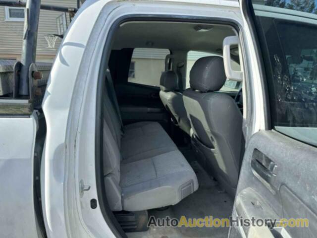 TOYOTA TUNDRA DOUBLE CAB SR5, 5TFUM5F18BX022809