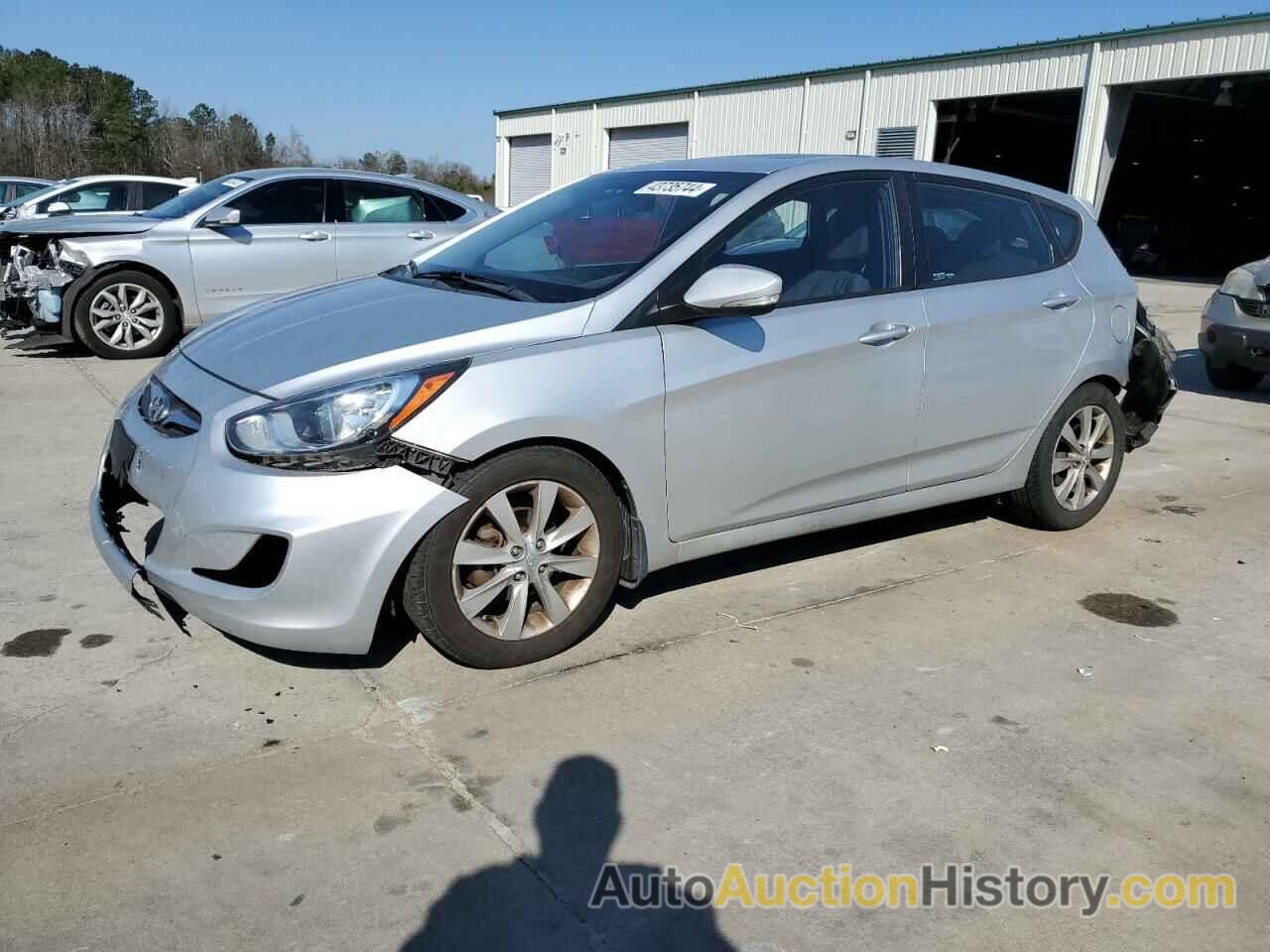 HYUNDAI ACCENT GLS, KMHCU5AE7DU121126