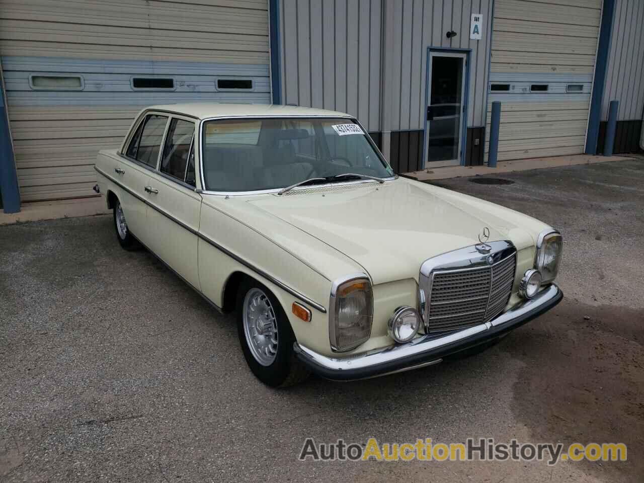 1969 MERCEDES-BENZ 220-CLASS, 11511010034145