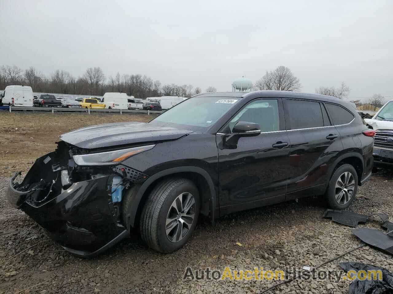 TOYOTA HIGHLANDER XLE, 5TDGZRBH8NS233897