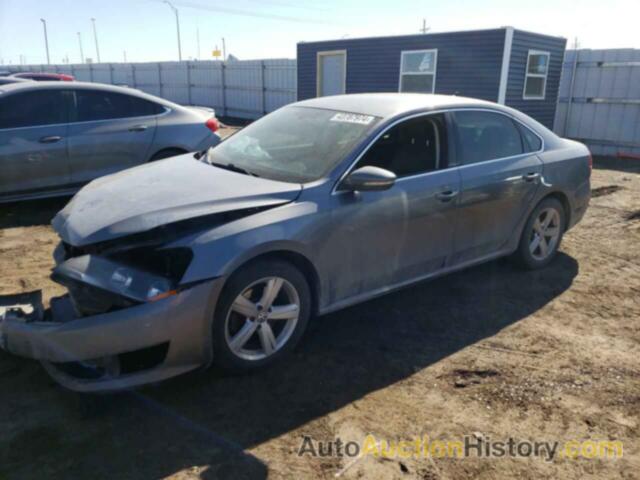 VOLKSWAGEN PASSAT SE, 1VWBH7A35CC086649