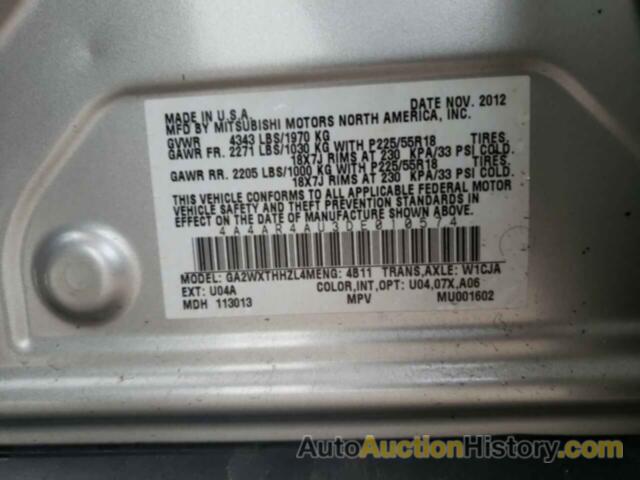 MITSUBISHI OUTLANDER SE, 4A4AR4AU3DE010574