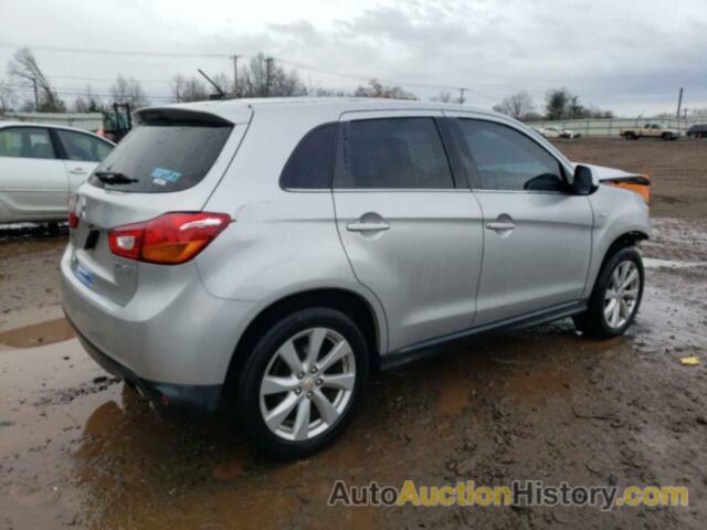 MITSUBISHI OUTLANDER SE, 4A4AR4AU3DE010574