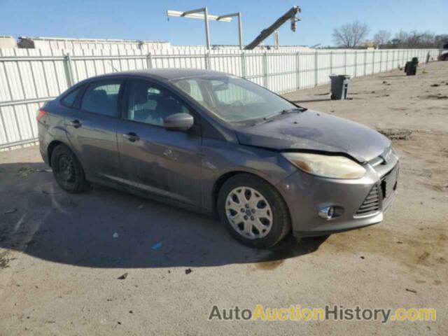 FORD FOCUS SE, 1FAHP3F25CL112245