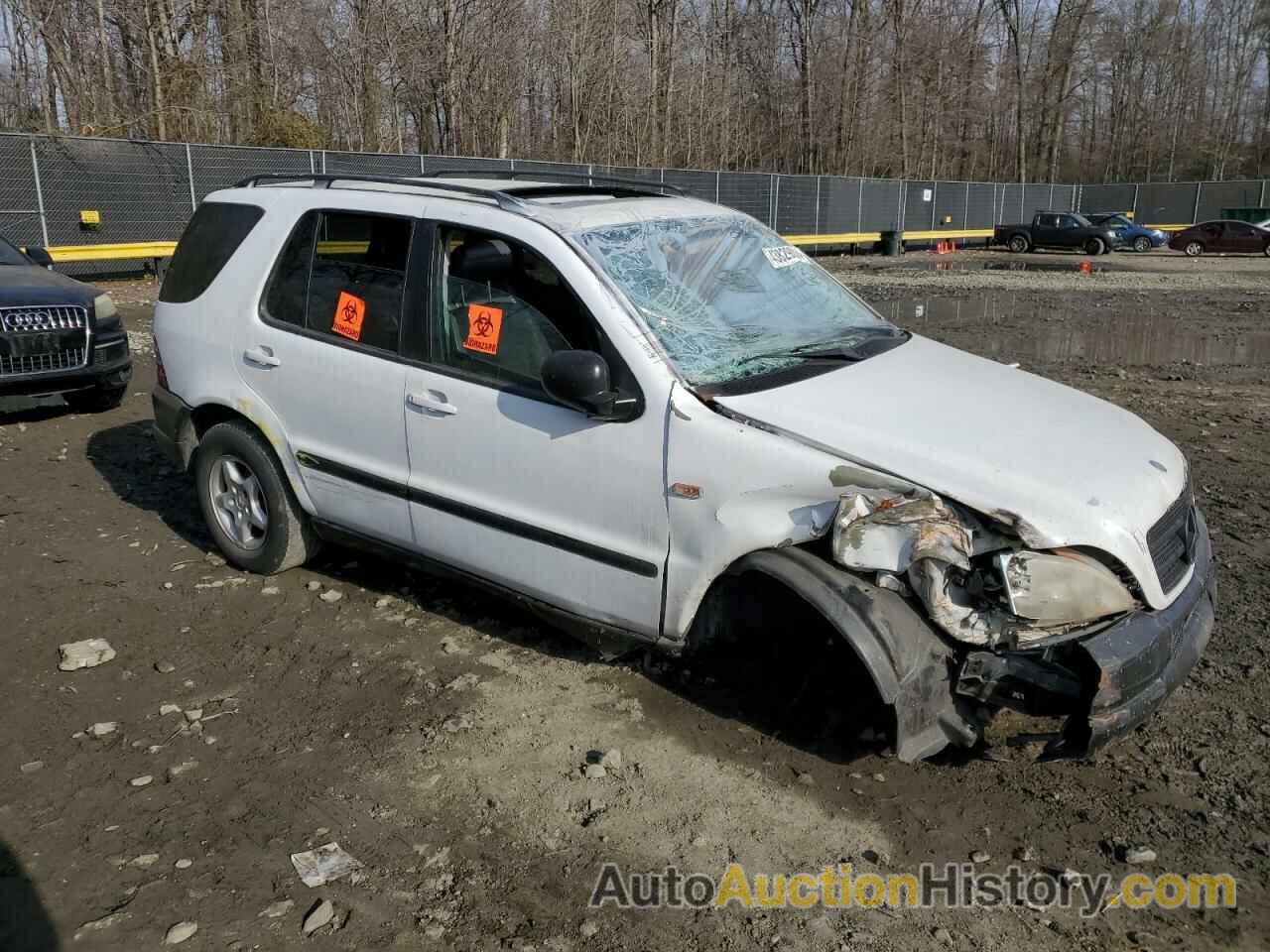 MERCEDES-BENZ M-CLASS 320, 4JGAB54E3XA139055