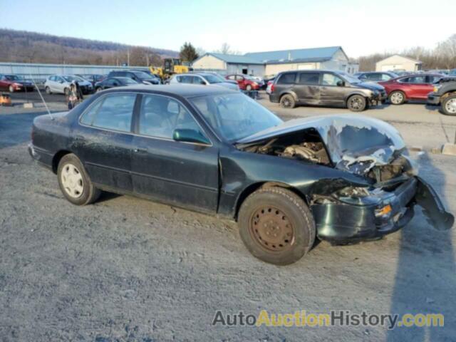 TOYOTA CAMRY LE, 4T1GK12E1SU083534