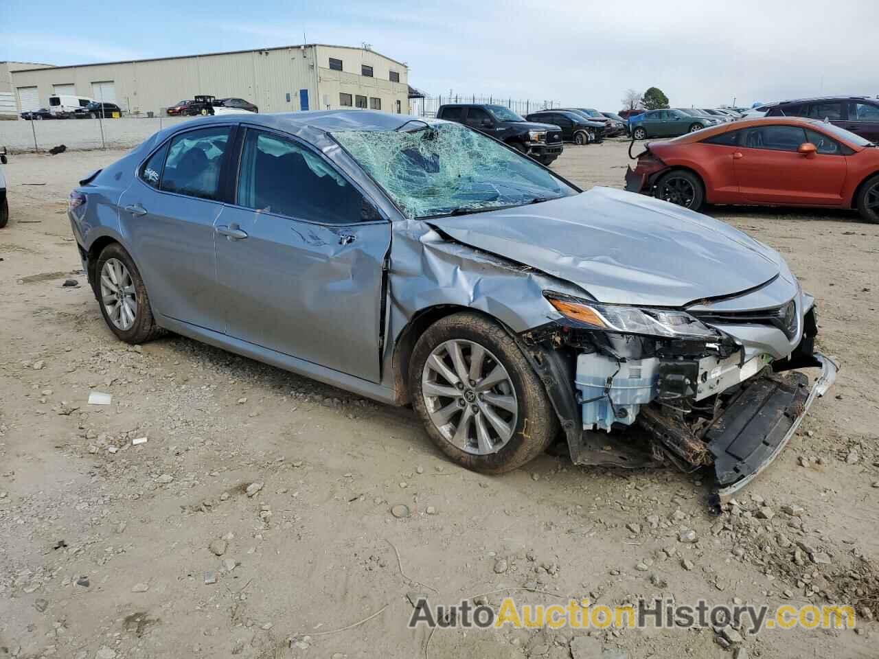 TOYOTA CAMRY LE, 4T1C11AK9LU365589