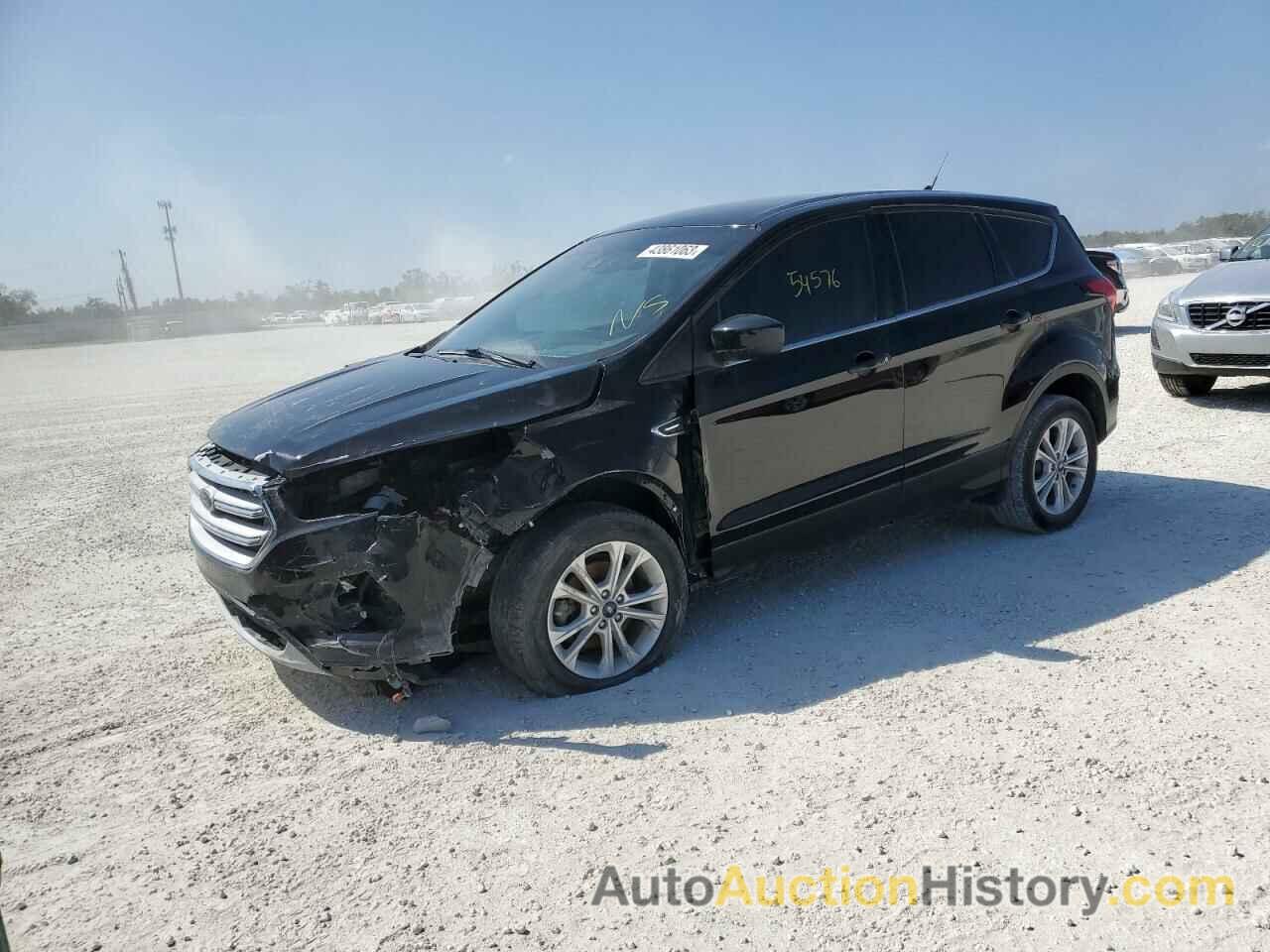 2019 FORD ESCAPE SE, 1FMCU0GD9KUA23052