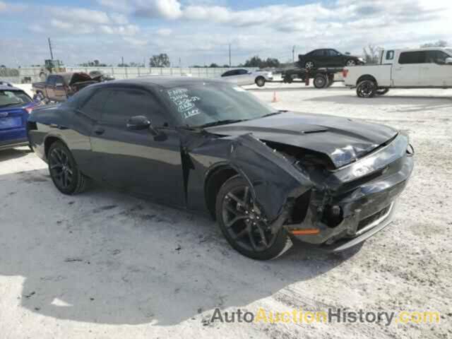 DODGE CHALLENGER SXT, 2C3CDZAG4PH658948