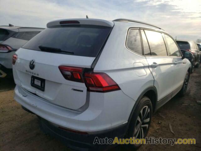 VOLKSWAGEN TIGUAN S, 3VV0B7AX4NM072680