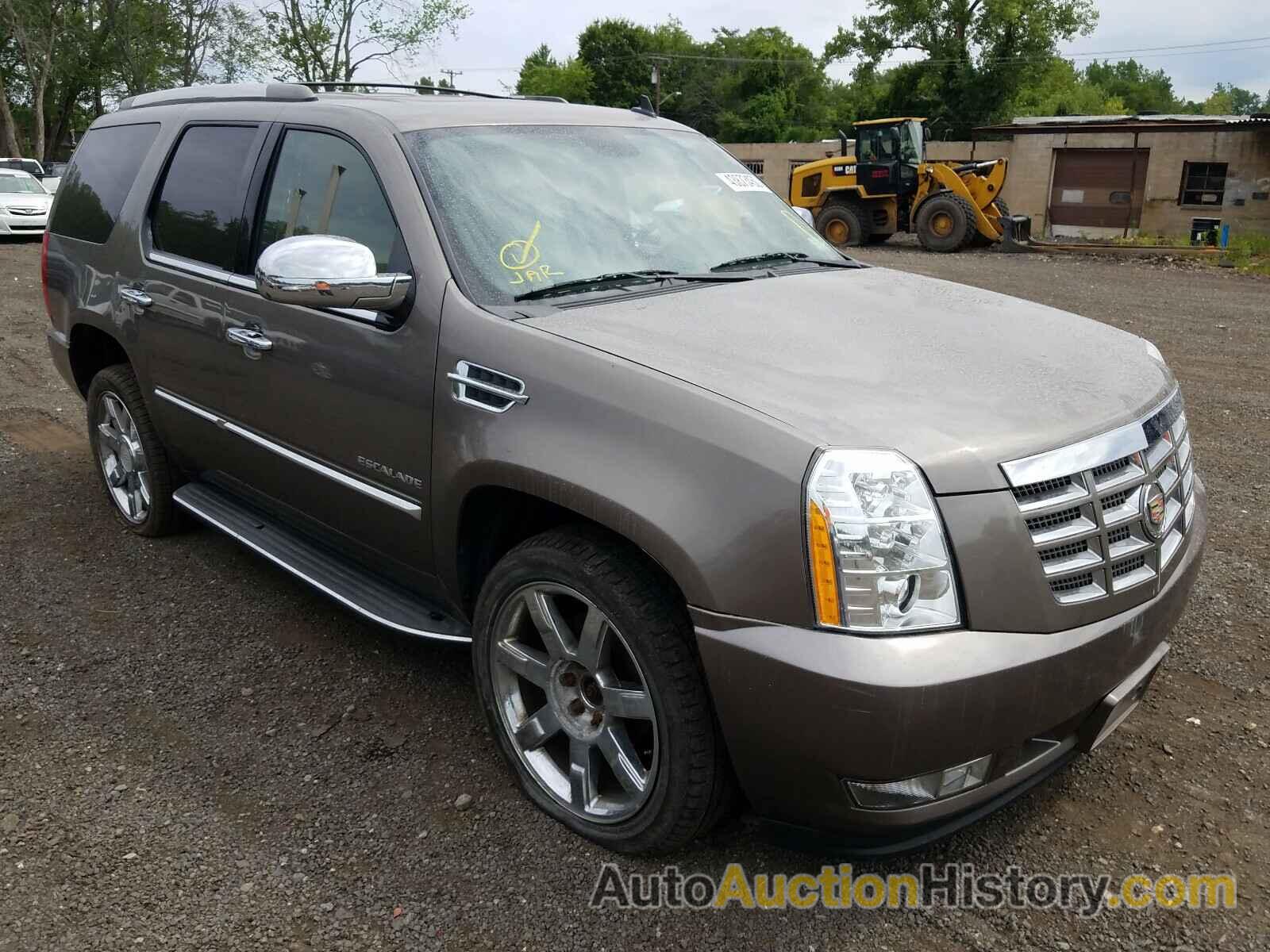 2012 CADILLAC ESCALADE LUXURY, 1GYS4BEF0CR144910