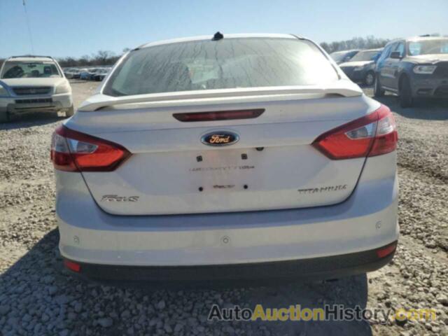 FORD FOCUS TITANIUM, 1FADP3J29EL399744