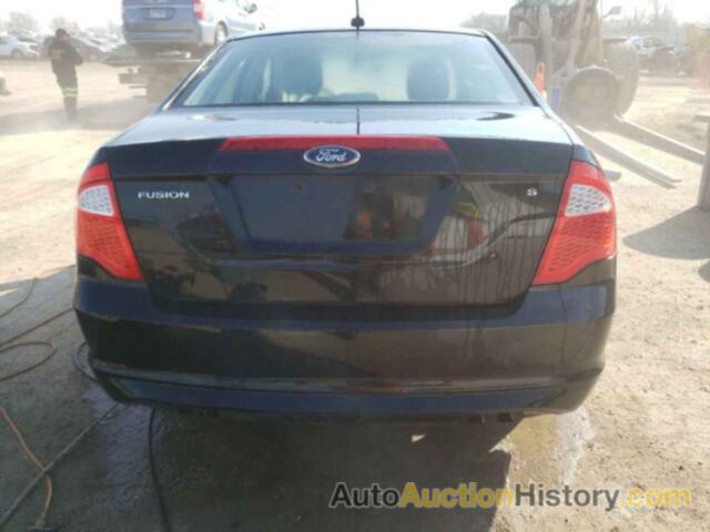 FORD FUSION S, 3FAHP0GA2BR109629