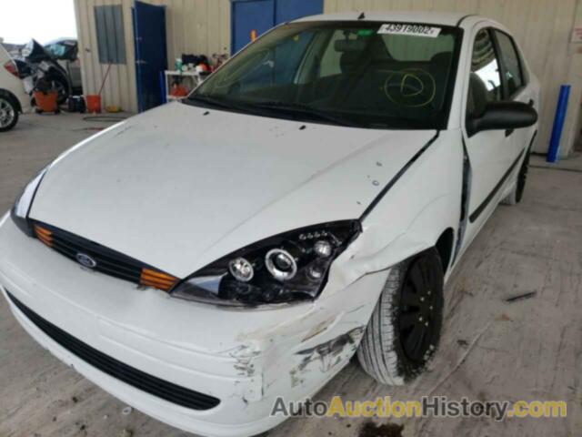 FORD FOCUS LX, 1FAFP33P32W128013