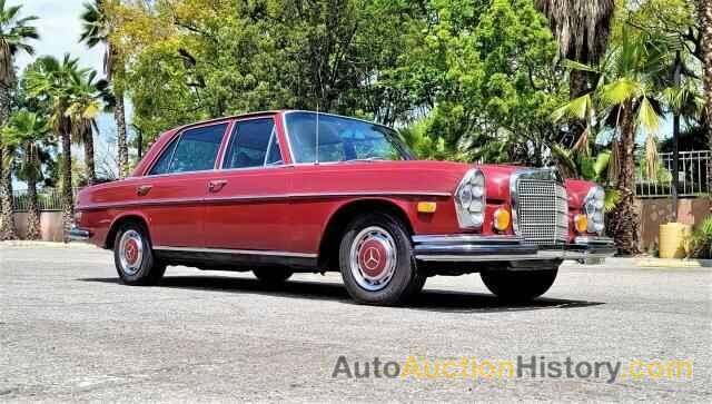 1972 MERCEDES-BENZ 280-CLASS, 10806812015587