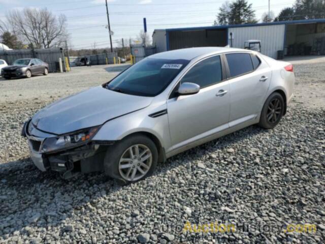 KIA OPTIMA LX, 5XXGM4A72DG229628