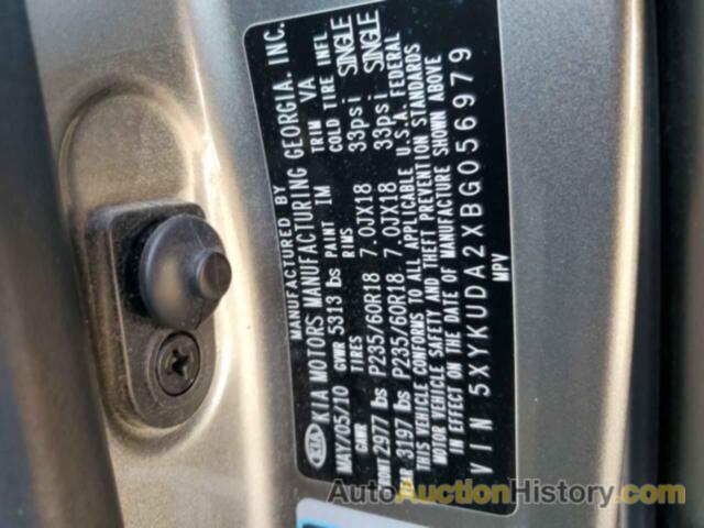 KIA SORENTO EX, 5XYKUDA2XBG056979