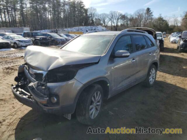 KIA SORENTO EX, 5XYKUDA2XBG056979