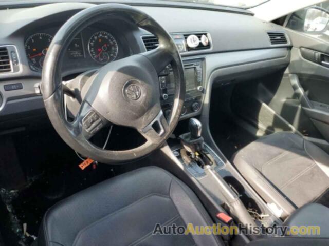 VOLKSWAGEN PASSAT S, 1VWAT7A33FC101437