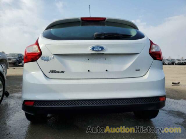 FORD FOCUS SE, 1FAHP3K23CL106174