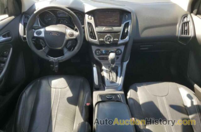 FORD FOCUS TITANIUM, 1FADP3J27DL241157