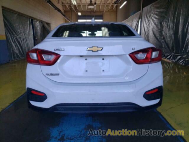 CHEVROLET CRUZE LT, 1G1BE5SM1J7134542