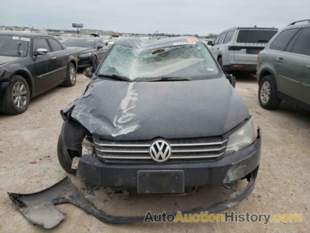 VOLKSWAGEN PASSAT SE, 1VWBH7A36CC049383