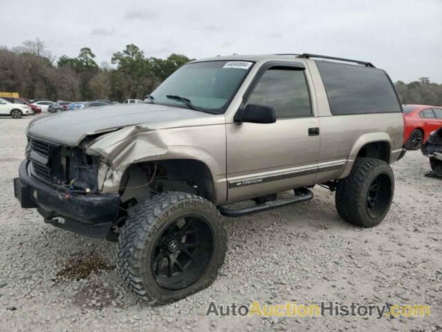 CHEVROLET TAHOE K1500, 3GNEK18R1XG187545