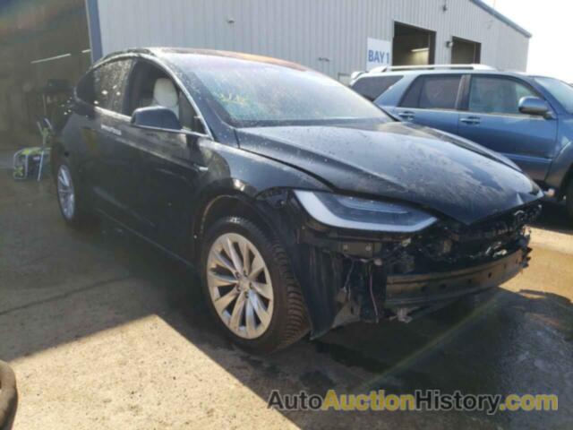 TESLA MODEL X, 5YJXCDE25KF192754