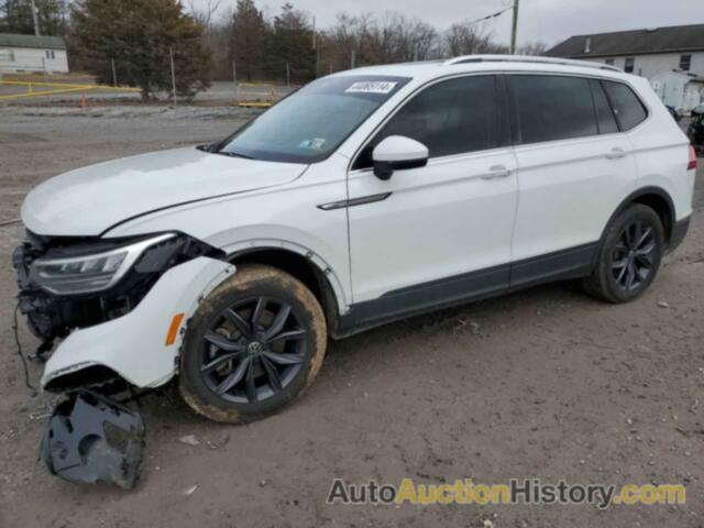 VOLKSWAGEN TIGUAN SE, 3VV2B7AX6NM175480