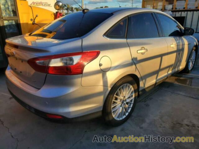 FORD FOCUS SEL, 1FAHP3H2XCL454271