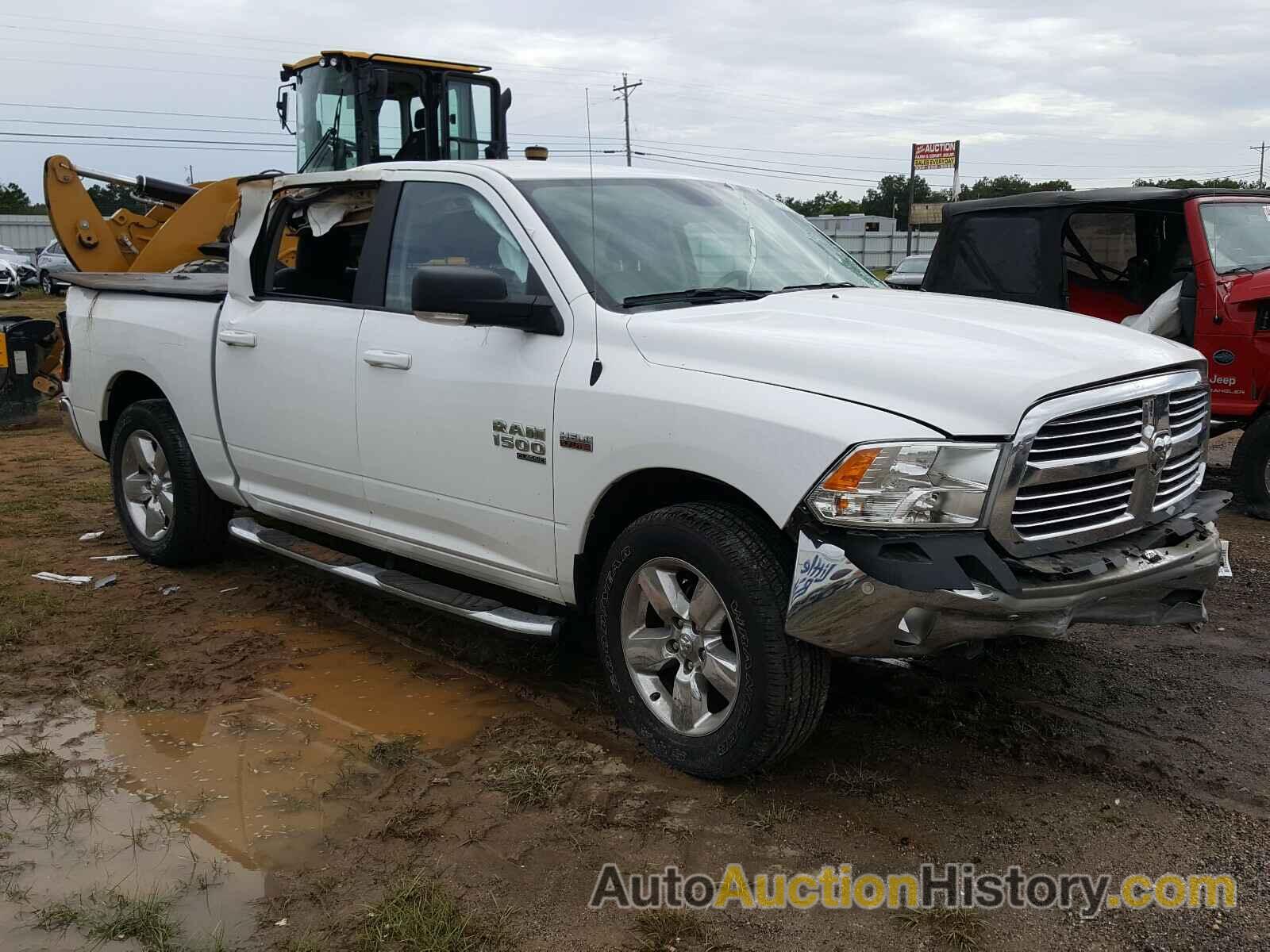 2019 RAM 1500 CLASS SLT, 1C6RR6LT1KS546374