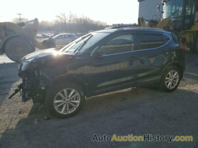 NISSAN ROGUE S, JN1BJ1CR9JW205436