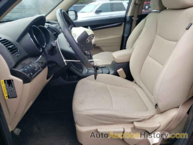 KIA SORENTO BASE, 5XYKTDA21BG124637