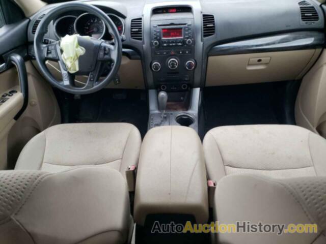 KIA SORENTO BASE, 5XYKTDA21BG124637