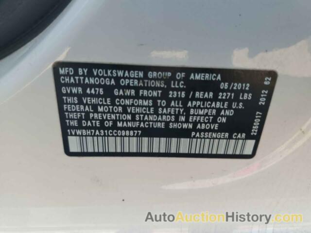 VOLKSWAGEN PASSAT SE, 1VWBH7A31CC098877