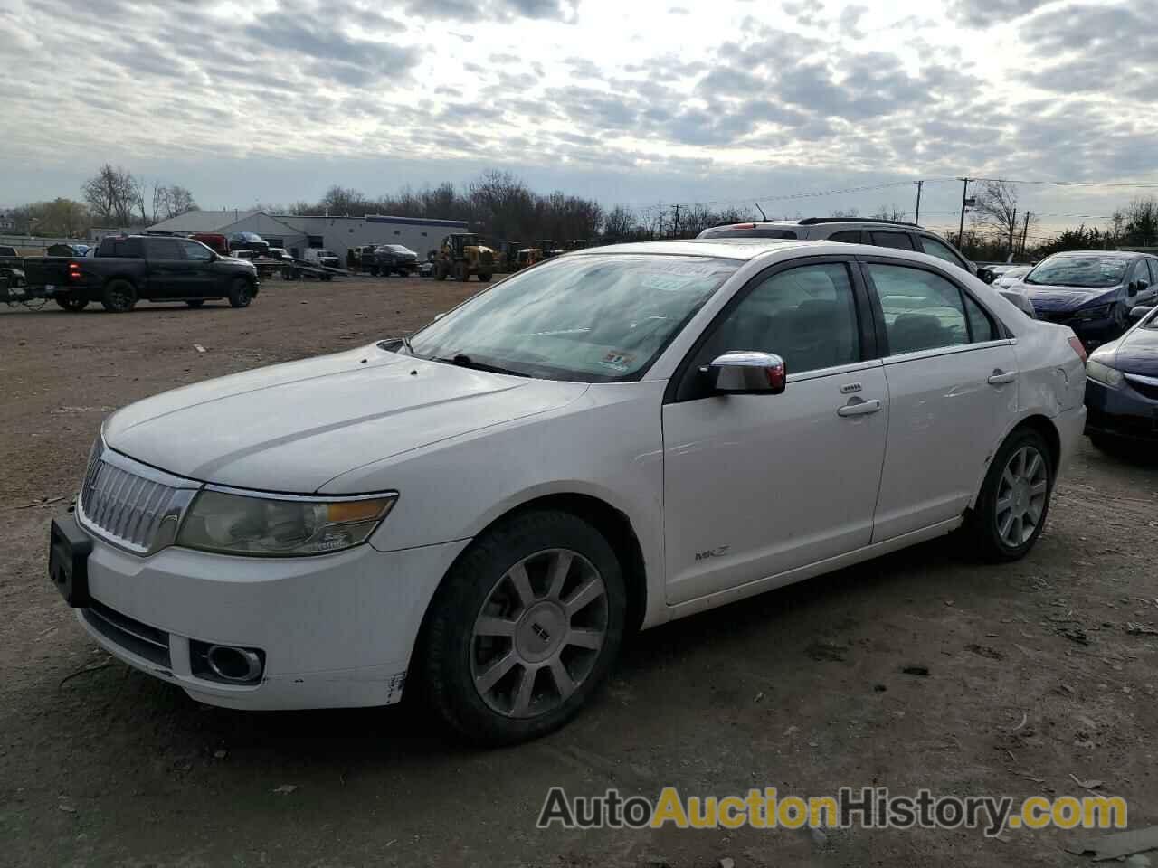 LINCOLN MKZ, 3LNHM28T28R623242