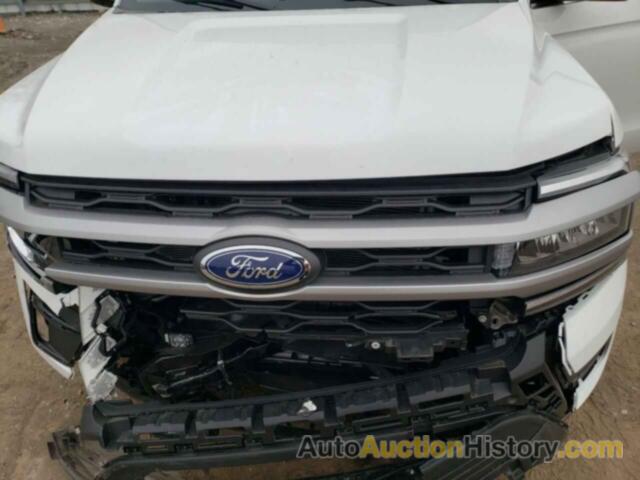 FORD EXPEDITION XLT, 1FMJU1J87PEA24596