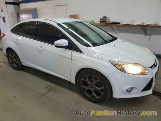 FORD FOCUS SE, 1FADP3F26DL337421