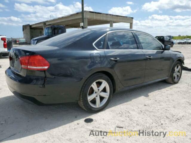 VOLKSWAGEN PASSAT S, 1VWAT7A35FC094524