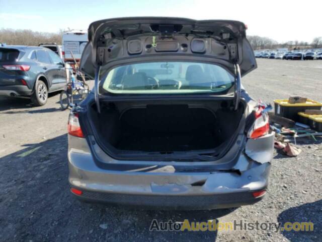 FORD FOCUS SE, 1FADP3F20EL457085