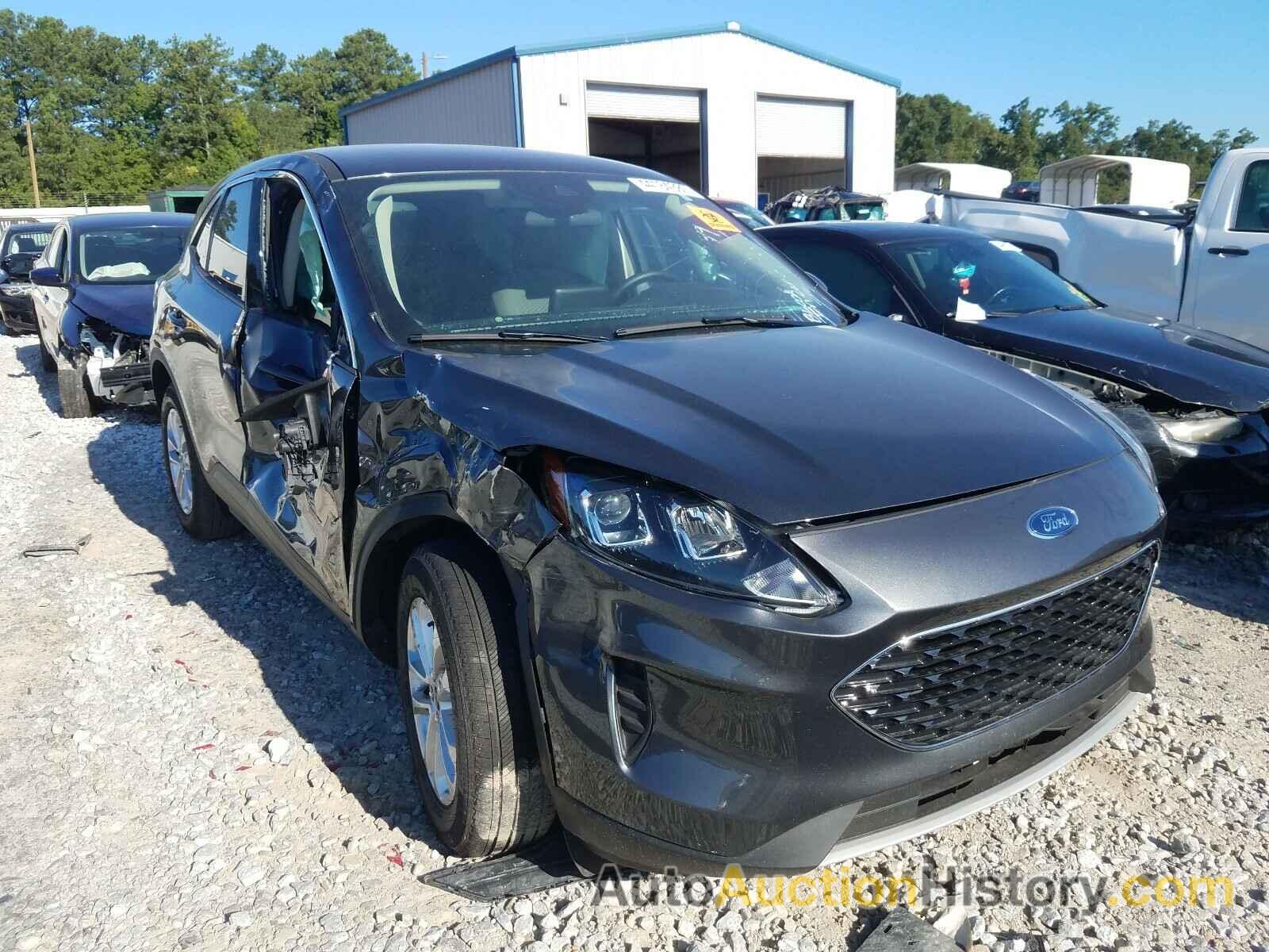 2020 FORD ESCAPE SE, 1FMCU0G68LUA05449