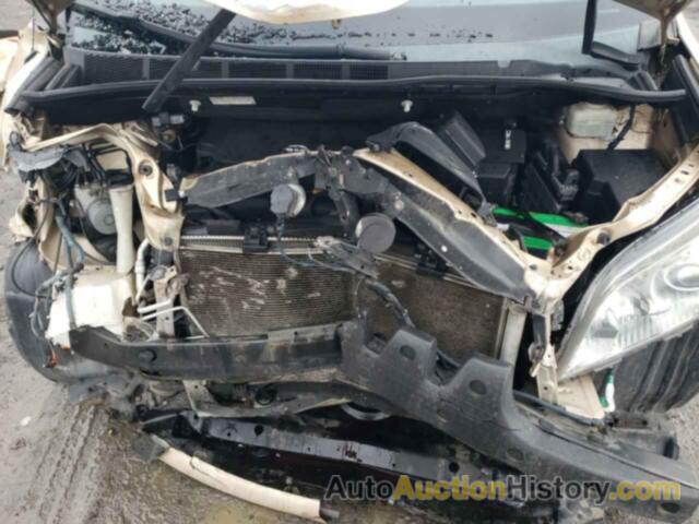 TOYOTA SIENNA LE, 5TDKK3DC9ES437119