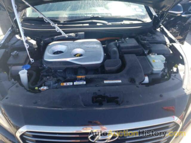 HYUNDAI SONATA HYBRID, KMHE34L18GA028217