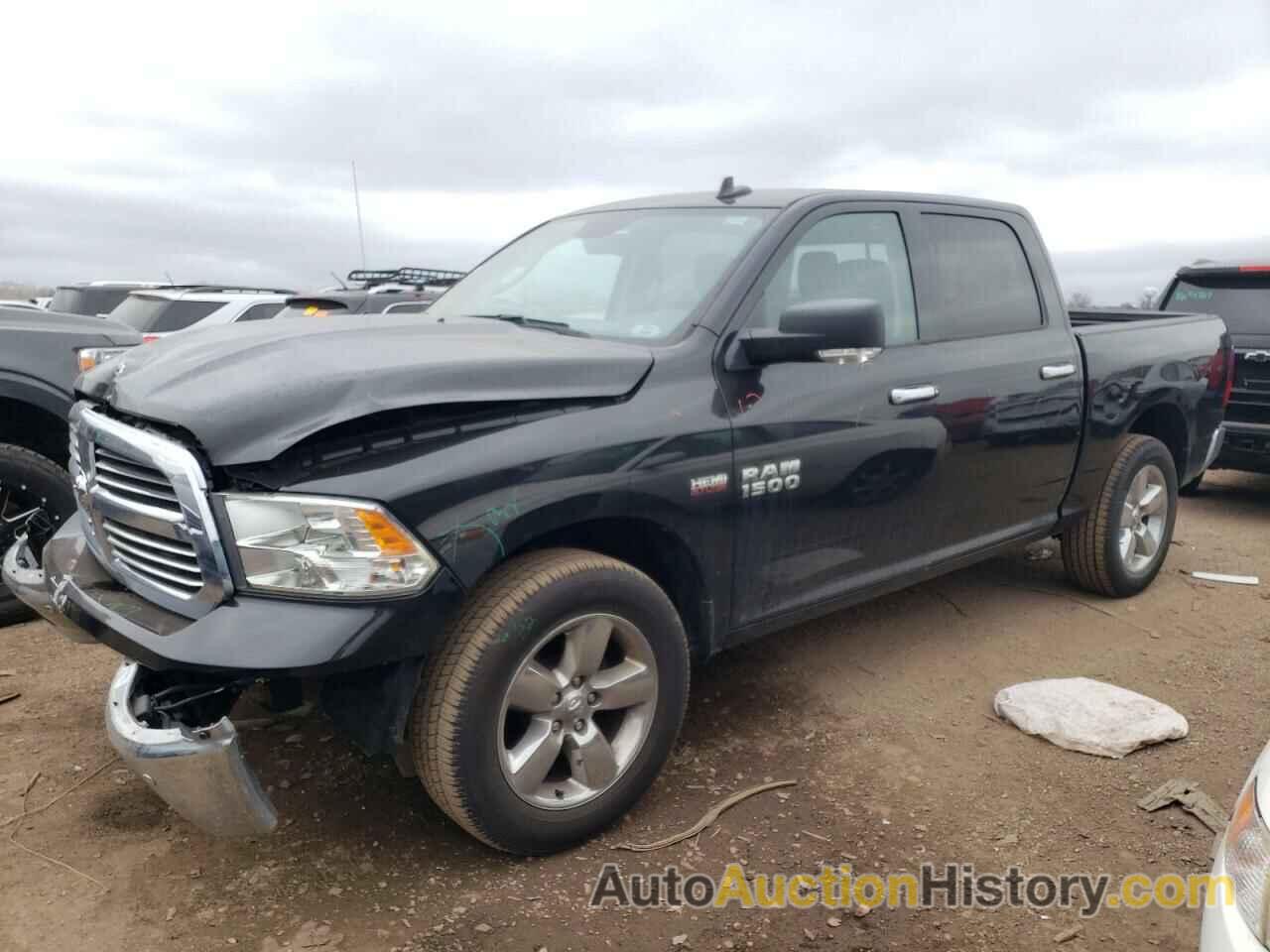 RAM 1500 SLT, 3C6RR7LT8JG228568