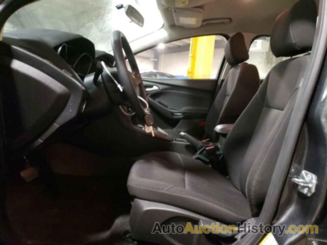 FORD FOCUS SE, 1FADP3F25HL265438