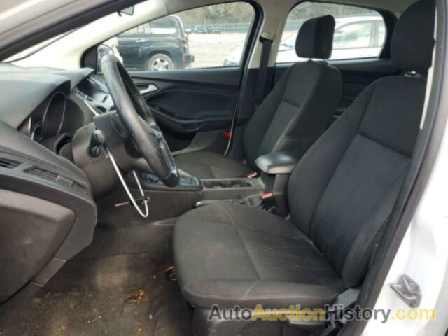 FORD FOCUS SE, 1FADP3F27GL247473