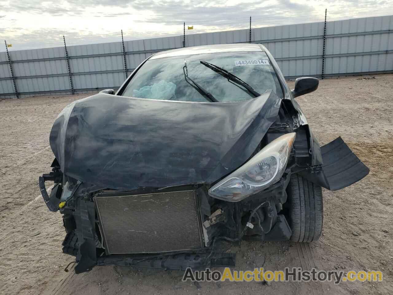 HYUNDAI ELANTRA GLS, KMHDH4AE6CU318211