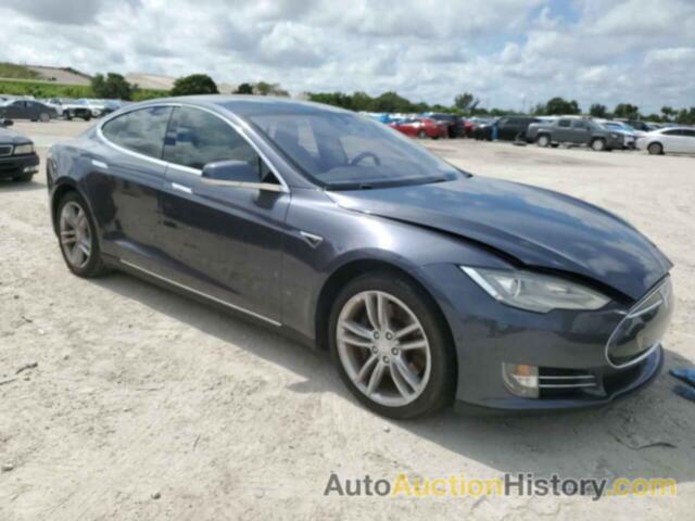 TESLA MODEL S, 5YJSA1S14EFP64833